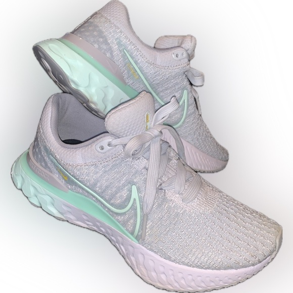 Nike FlyKnit 3 React Infinity Run Street Running Shoes Mint Pure Platinum Foam 7 - Picture 11 of 12